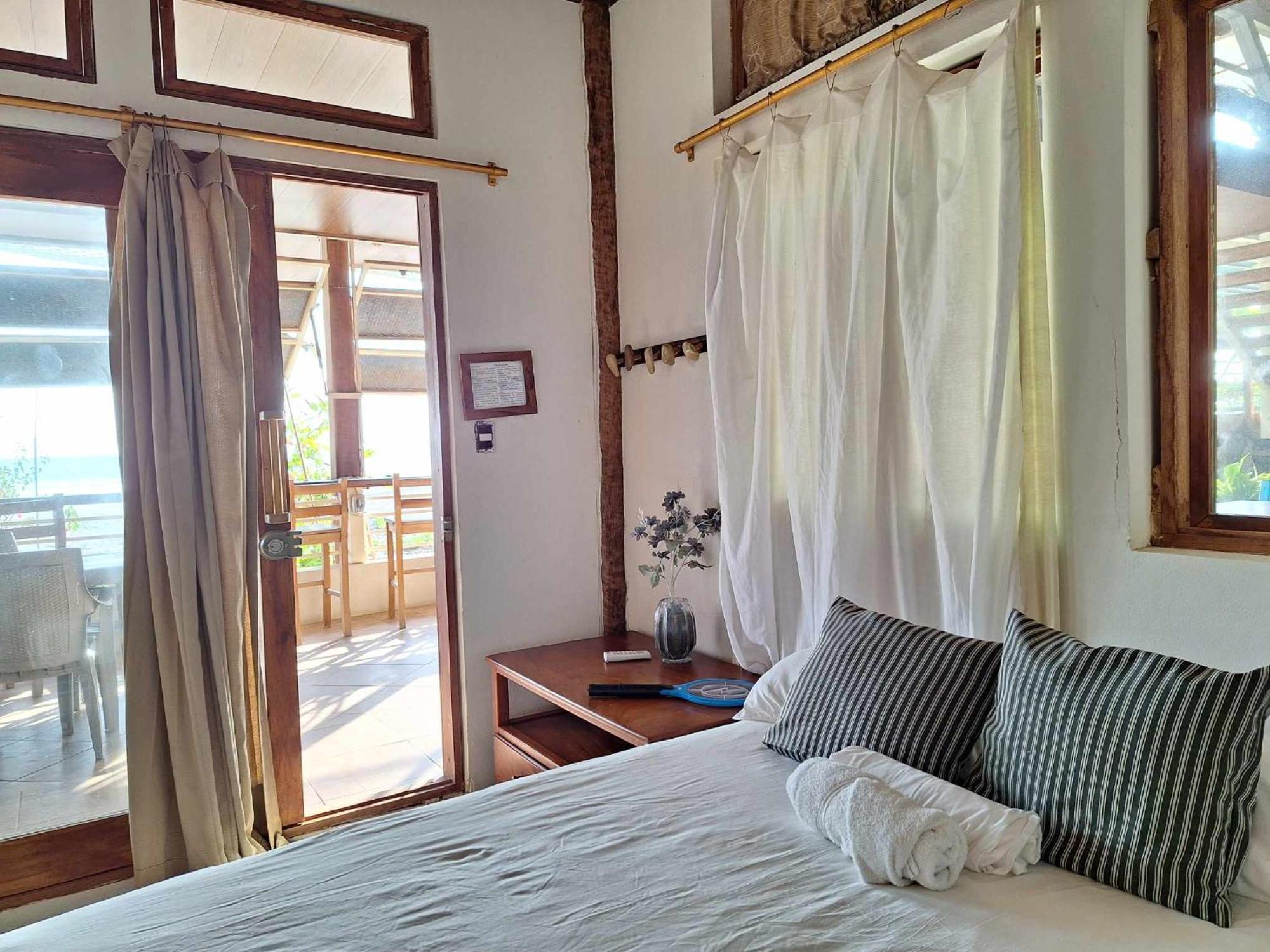 Sirena Surf Lodge Miramar Nicaragua Екстер'єр фото