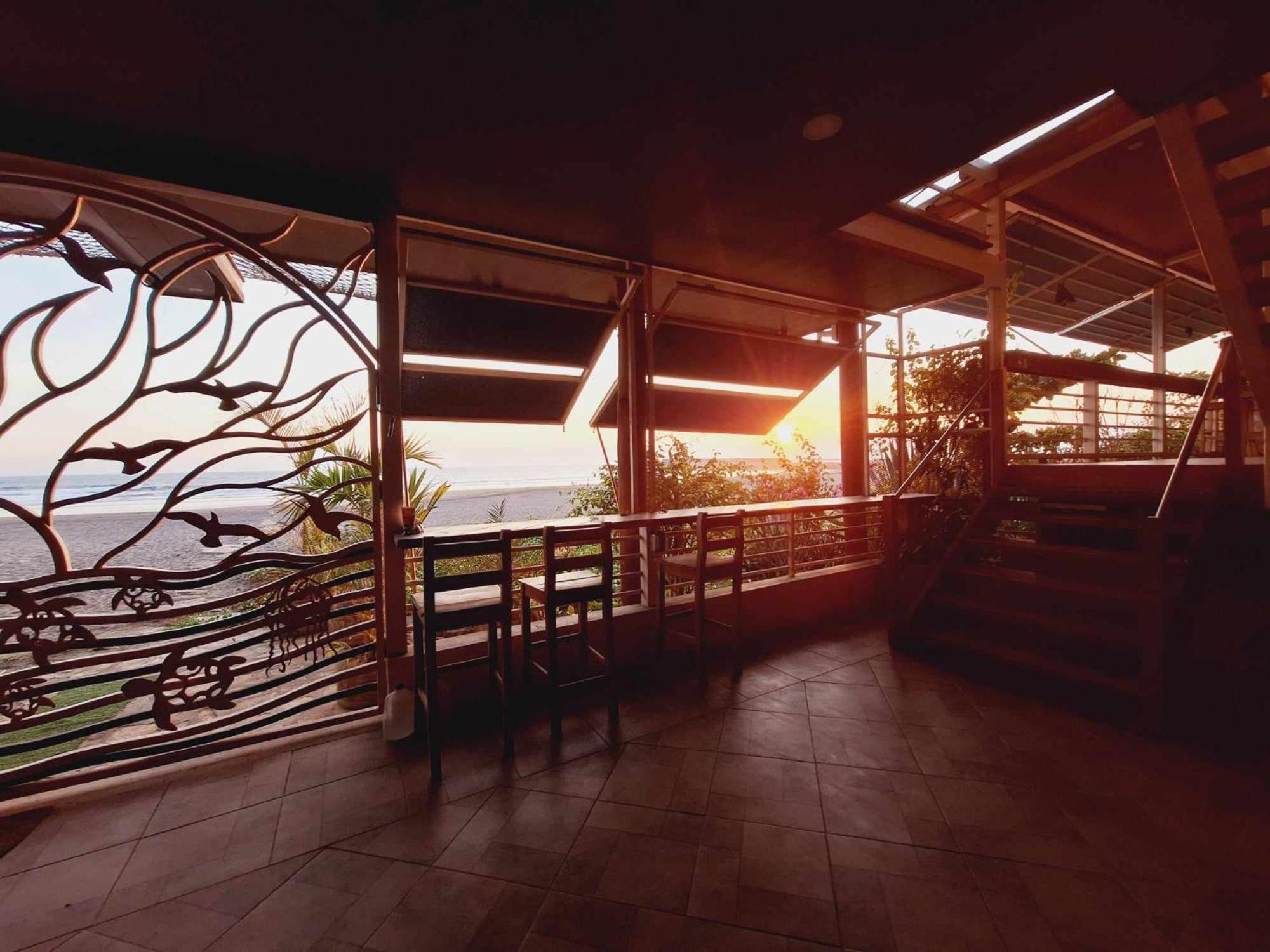 Sirena Surf Lodge Miramar Nicaragua Екстер'єр фото