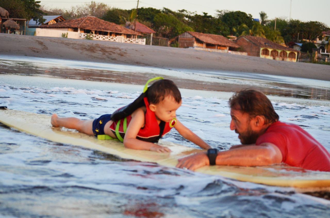 Sirena Surf Lodge Miramar Nicaragua Екстер'єр фото